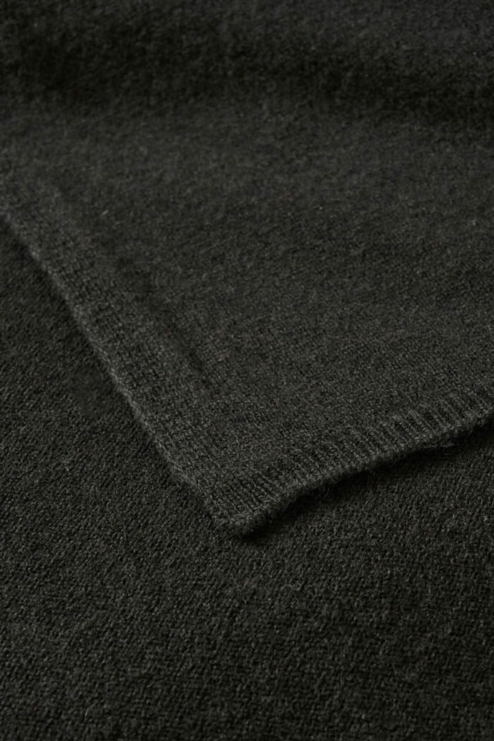 Foulard Torborg en laine noire, doux et confortable, idéal pour l&