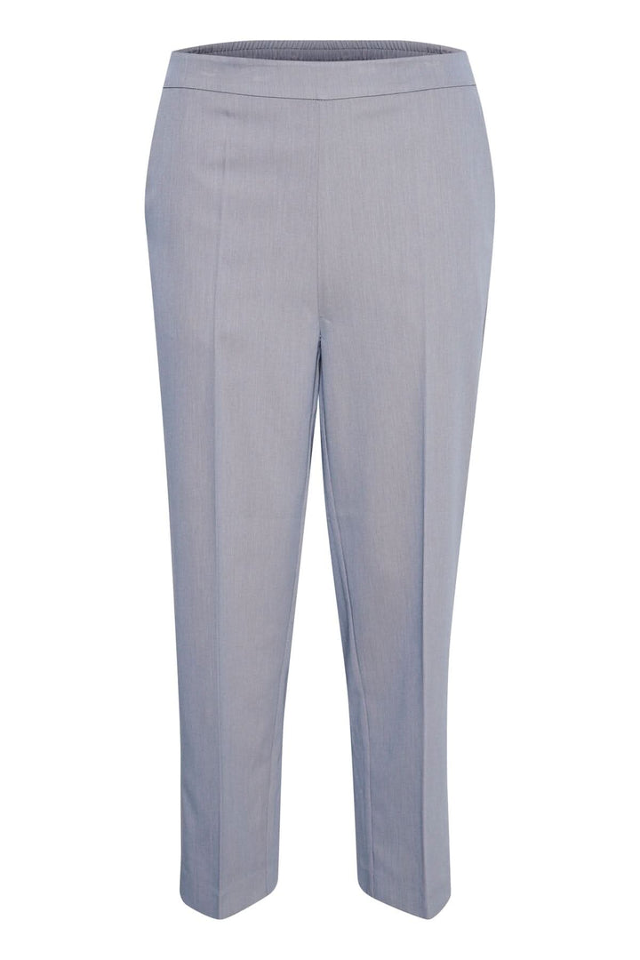 Pantalon court sakura pour femme, confortable avec jambe étroite et bande élastique à la taille.