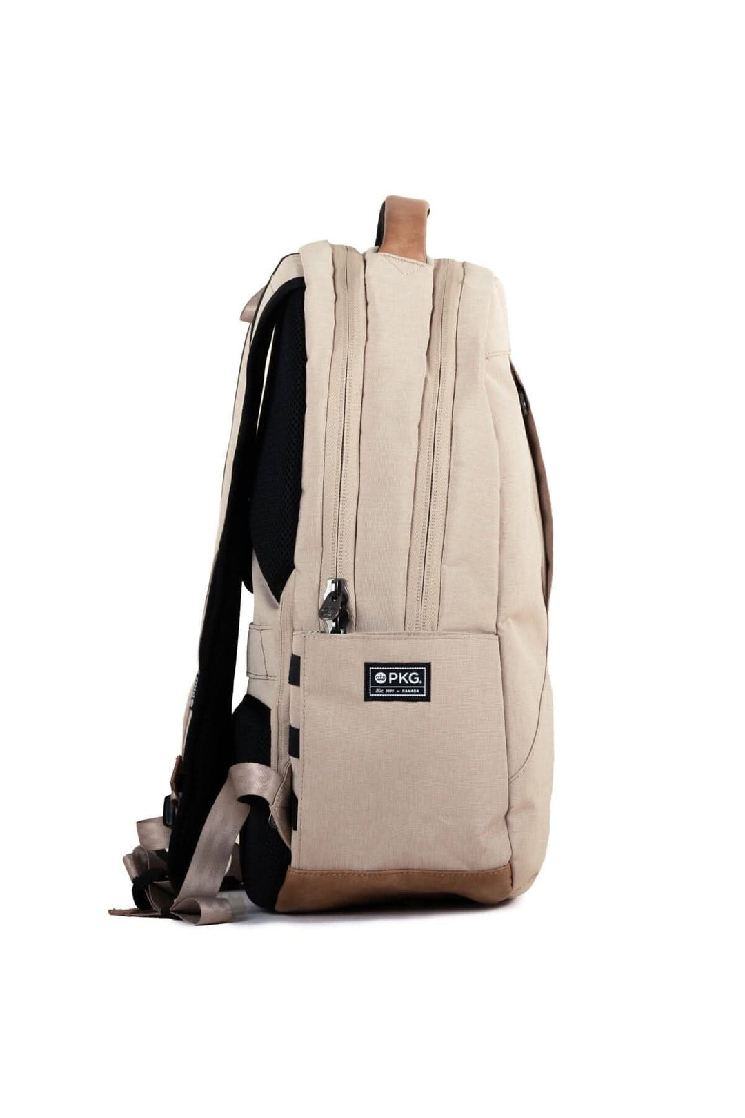 Sac à dos Durham Outpost 30L en polyester recyclé, résistant aux intempéries, design ergonomique.