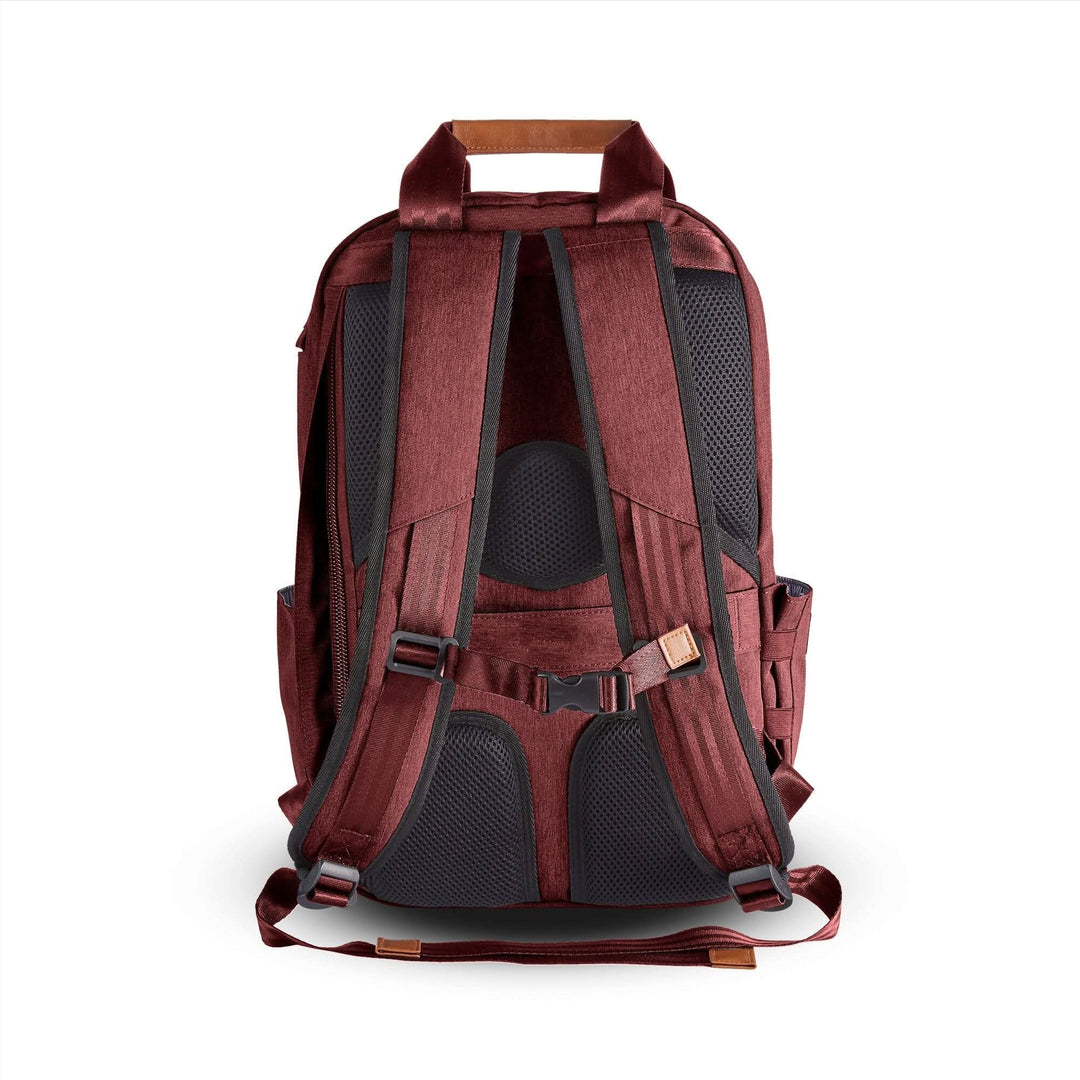 Sac à dos PKG Rosseau recyclé 19L, vue arrière, design ergonomique avec bretelles confortables et ajustables.